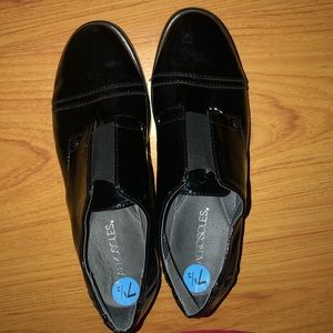 Aerosoles women’s dress shoes size 7.5